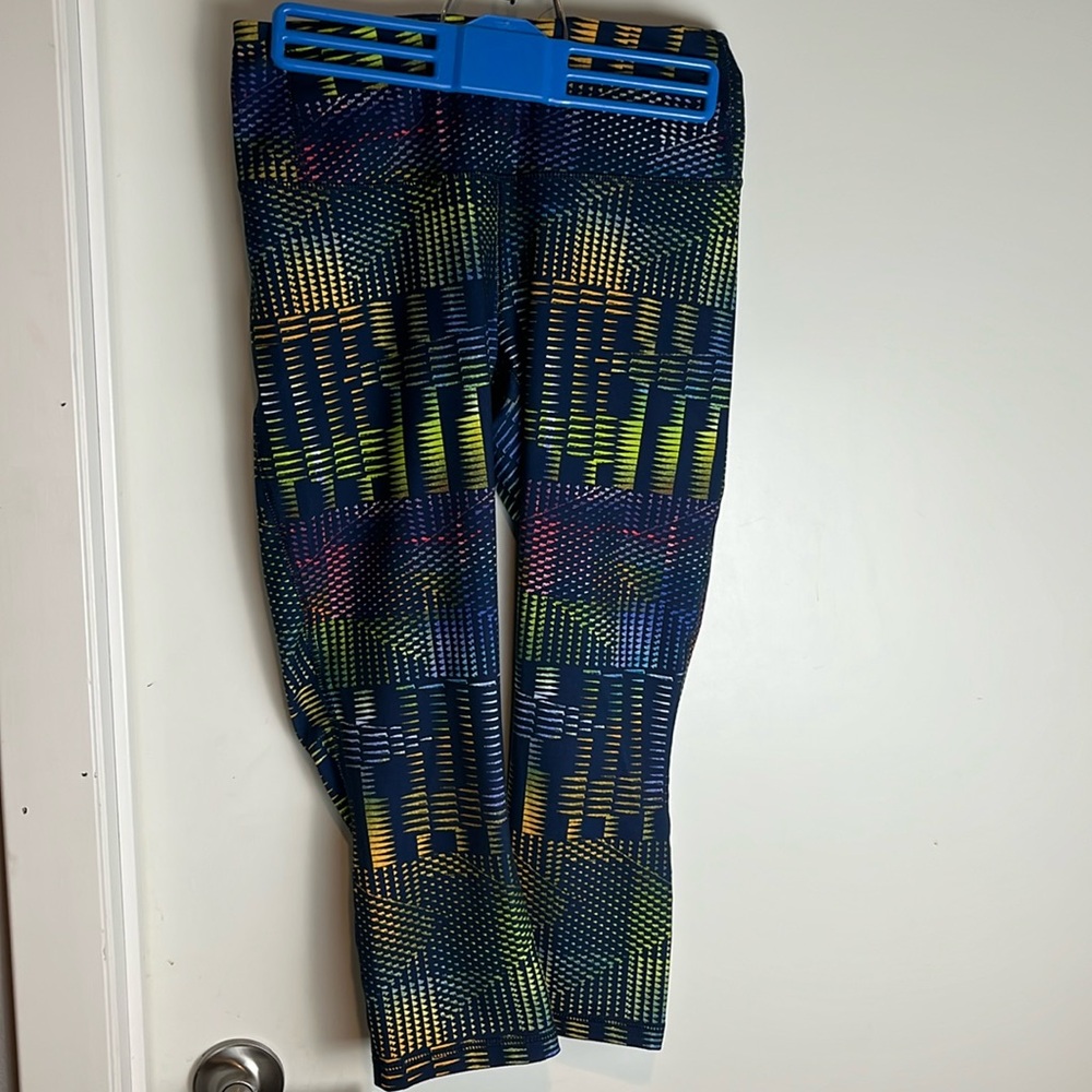 Patagonia Women's Centered Crop Pattern Tights in Shadow Popa Navy Blue Sz Small